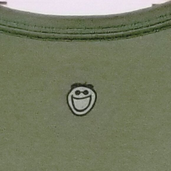 Ladies' Life is Good Christmas Tee, Size S, EUC - Picture 5 of 12